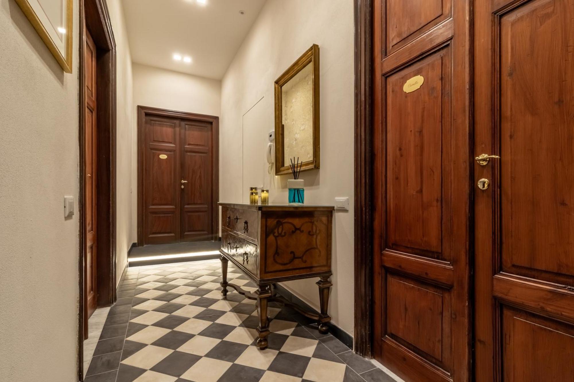 Oldoini Luxury Apartment And Suites La Spezia Eksteriør bilde